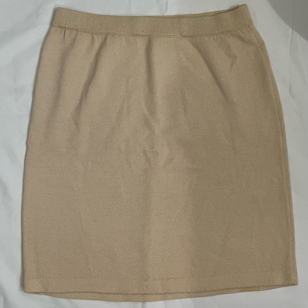 St John Basic cream knit skirt sz6
